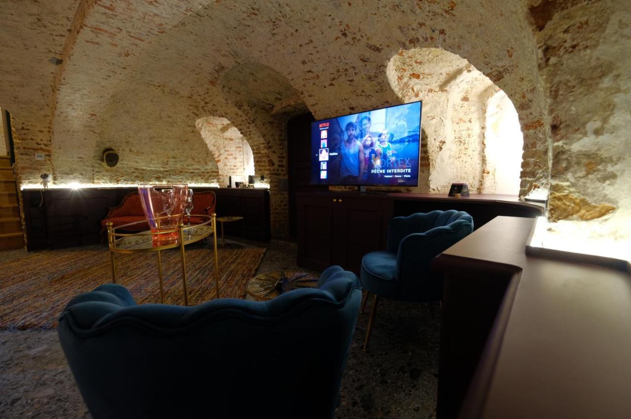 Bed and breakfast Secret Jacuzzi Mons - Parking Prive Gratuit Extérieur photo