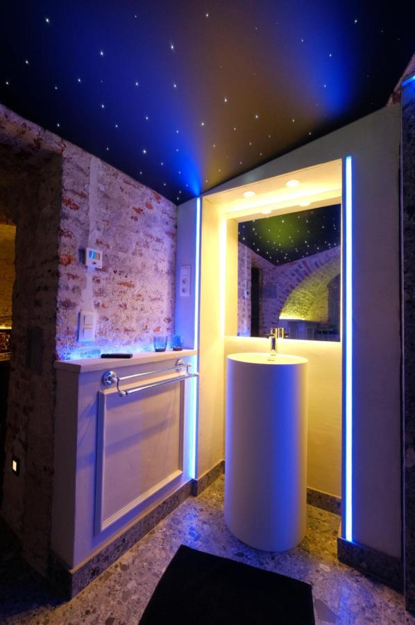 Bed and breakfast Secret Jacuzzi Mons - Parking Prive Gratuit Extérieur photo